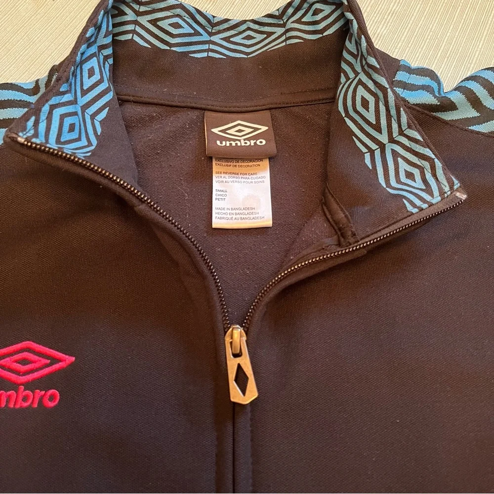 Umbro‎ Men’s Small Zip-Up Soccer/Track Jacket Retro Color Block w Embroidery